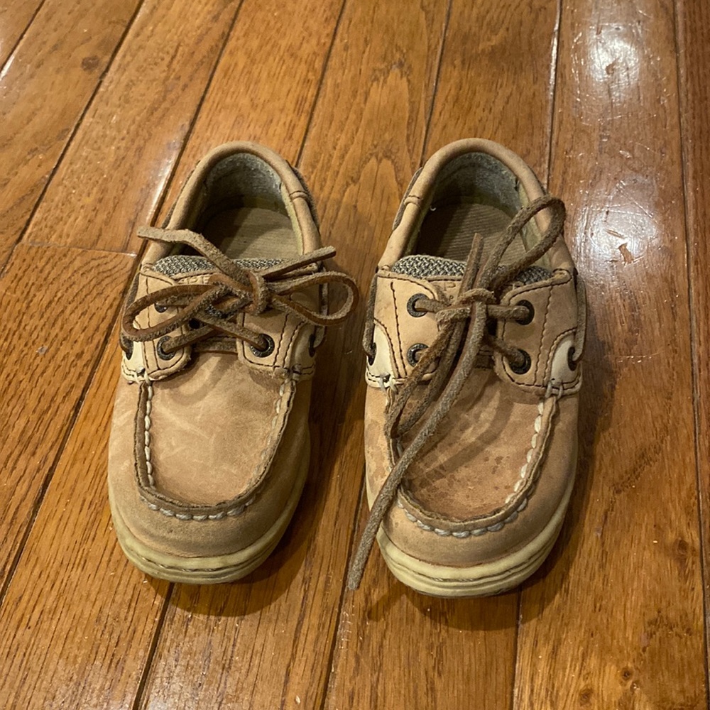 Sperry top siders